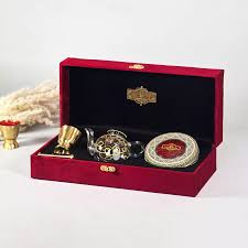  چکاوک3 جعبه کادویی مخمل با زعفران سوپر نگین اتویی1عدد 3گرم خاتم و1عدد هل 10گرم خاتم وهاون و قوری 